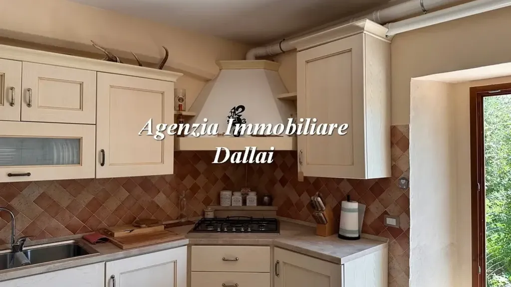Cuisine - Rustic Cottage with Panoramic Garden in Scarperia