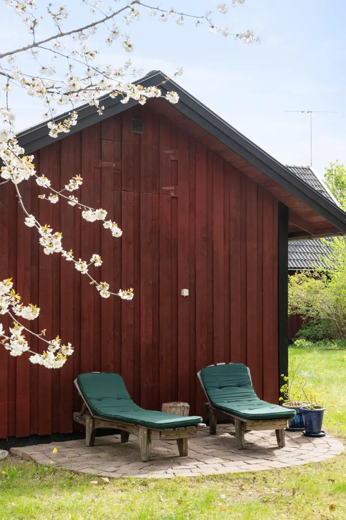Jardin - Villa with Train Access in Västerhaninge