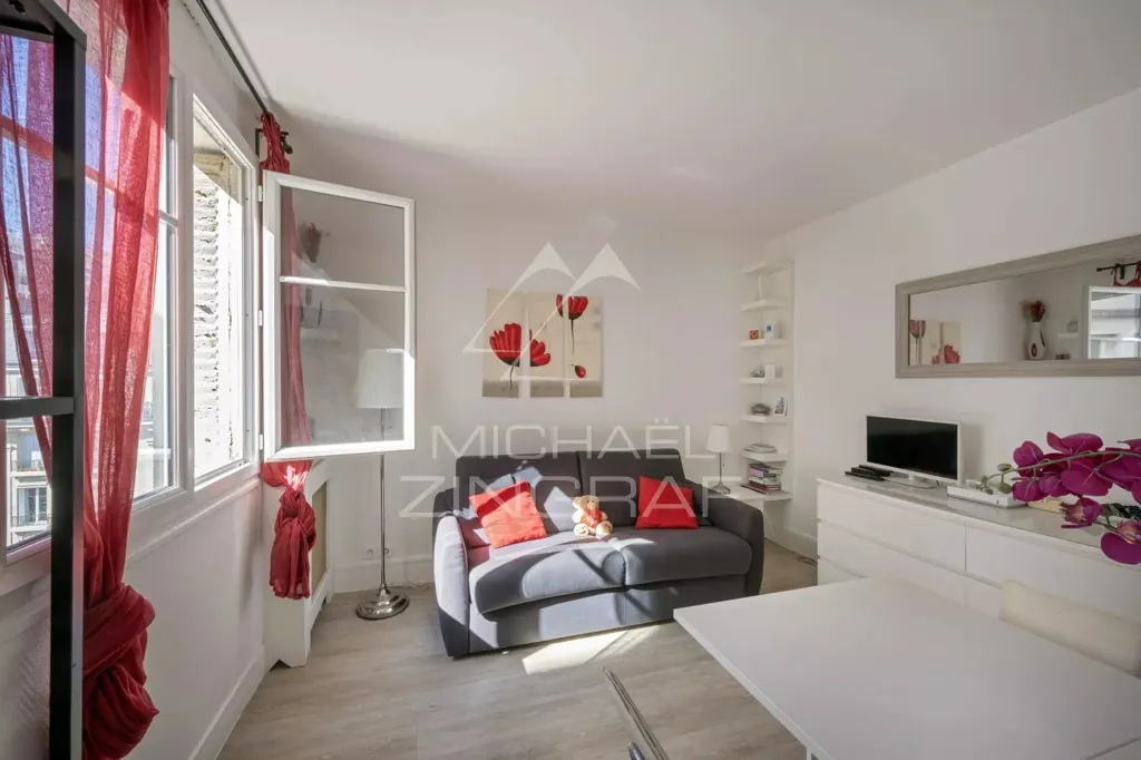 Elutuba - Studio with Balcony in Paris 15th