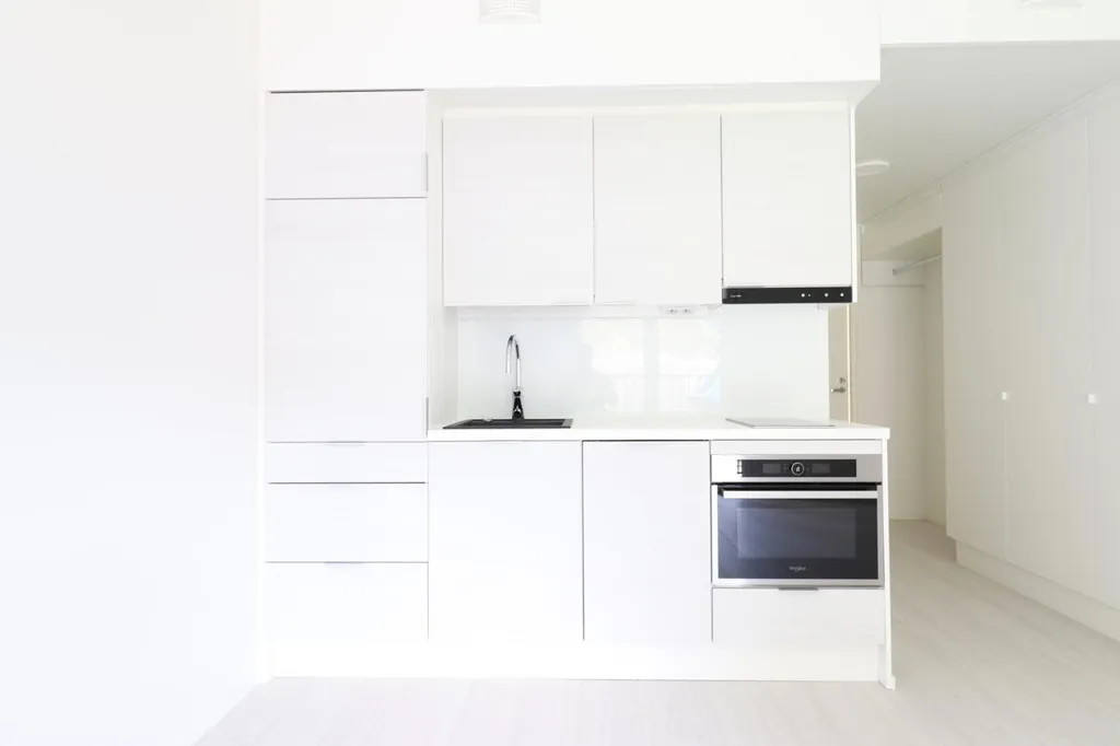 Cuisine - Modern Studio Flat with Balcony in Vantaa