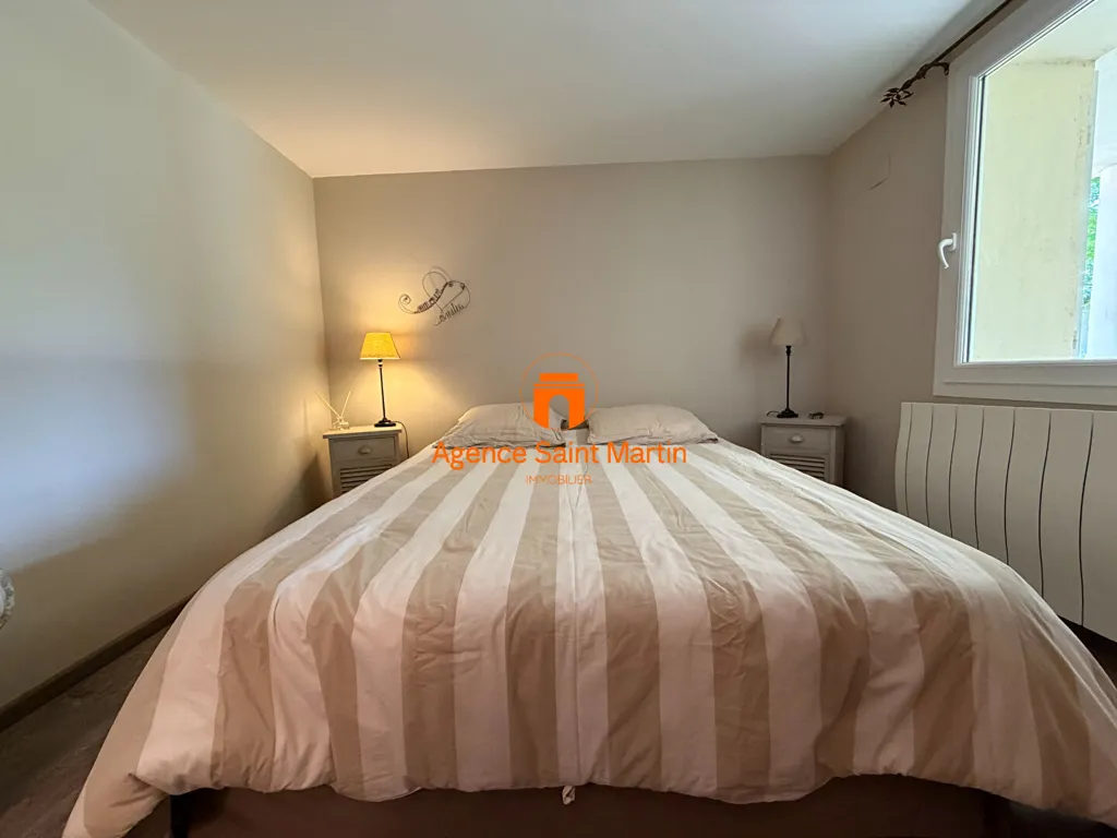 Chambres - Maison Atypique avec Piscine à Montélimar