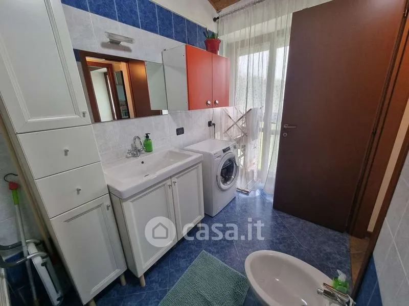 Vannitoad - Duplex with Balcony in Limbiate Centre