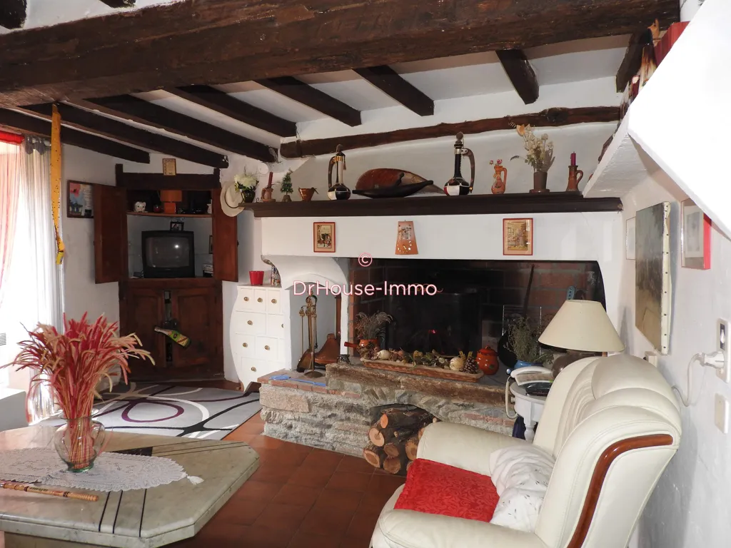 Séjour - Maison en Pierre avec Solarium dans un Village