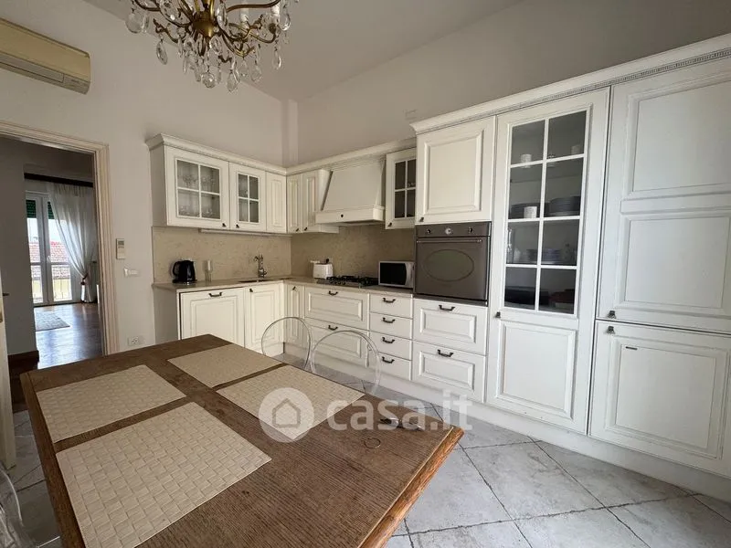 Cucina - Apartment with Terraces in Florence