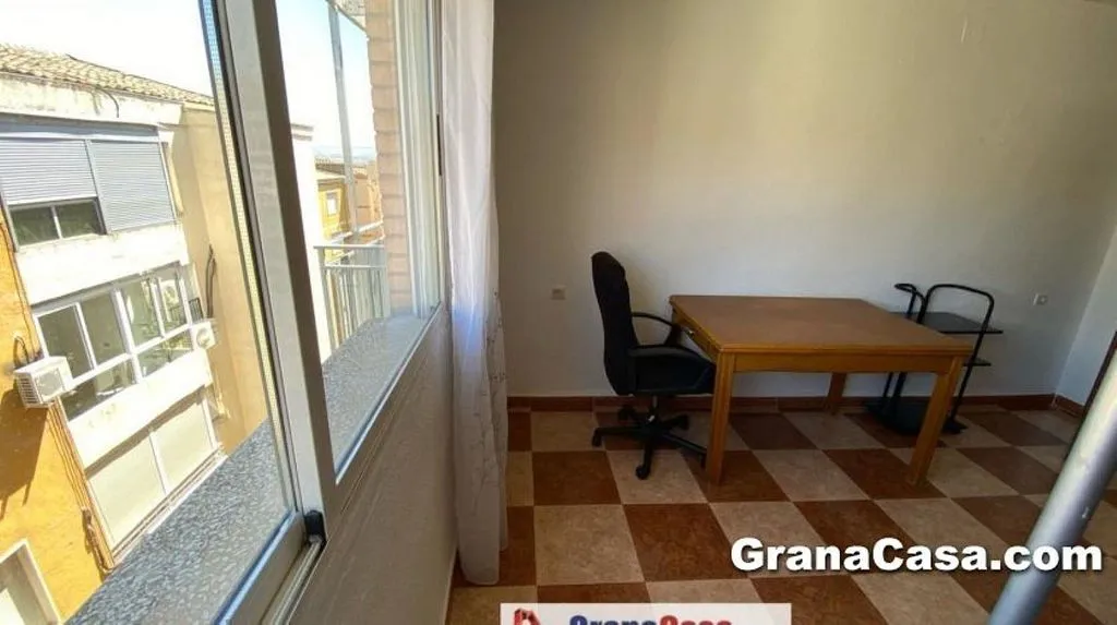 Bureau - Apartment with Terrace in Granada's Plaza de Toros