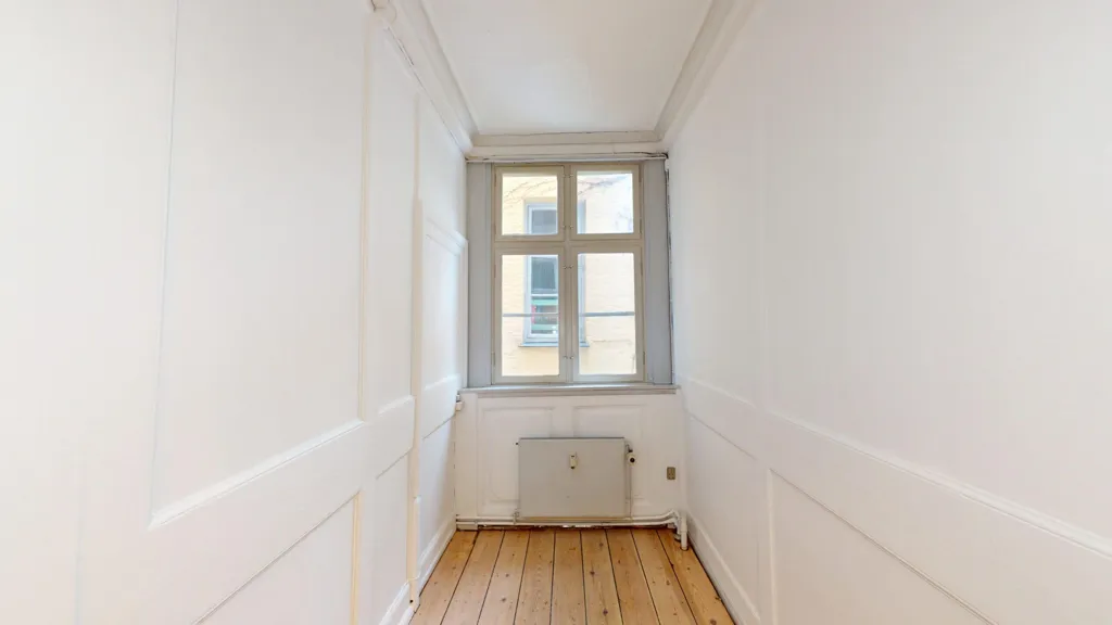 Entrée - Apartment with Private Garage in Frederiksstaden