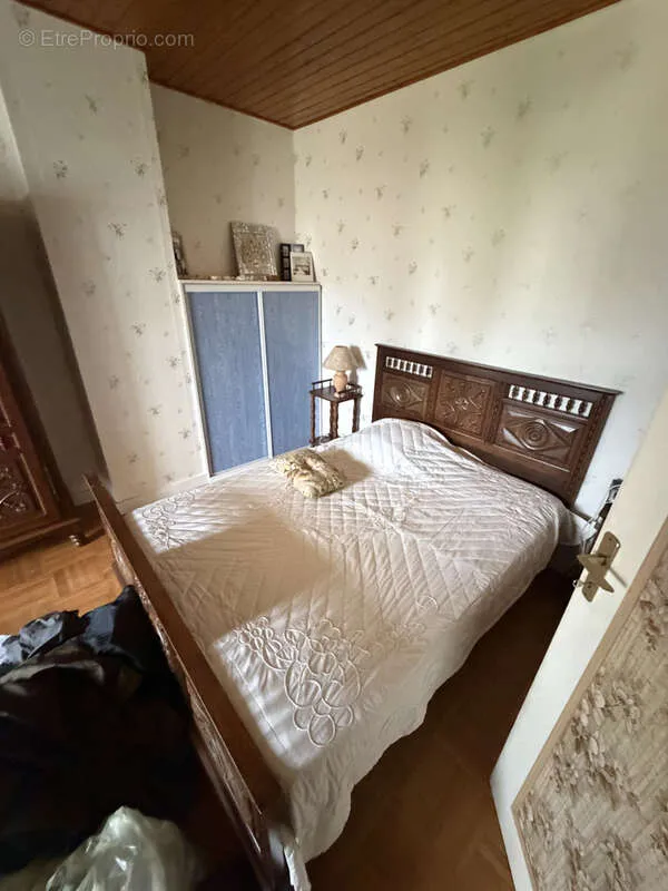Bedrooms - House with Garden in Plouigneau
