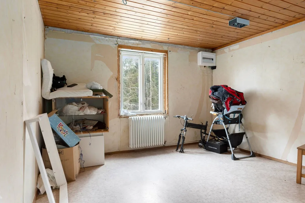 Toad - 1.5-Storey Villa with Garden in Värmskog