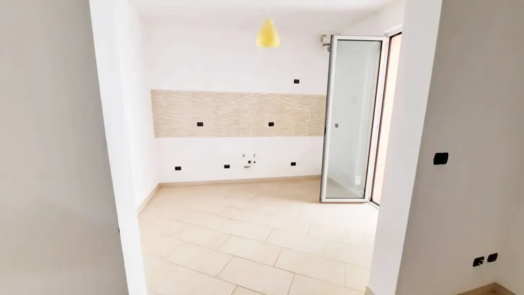 Entrée - New 4-Bedroom Apartment with Terrace in Albenga