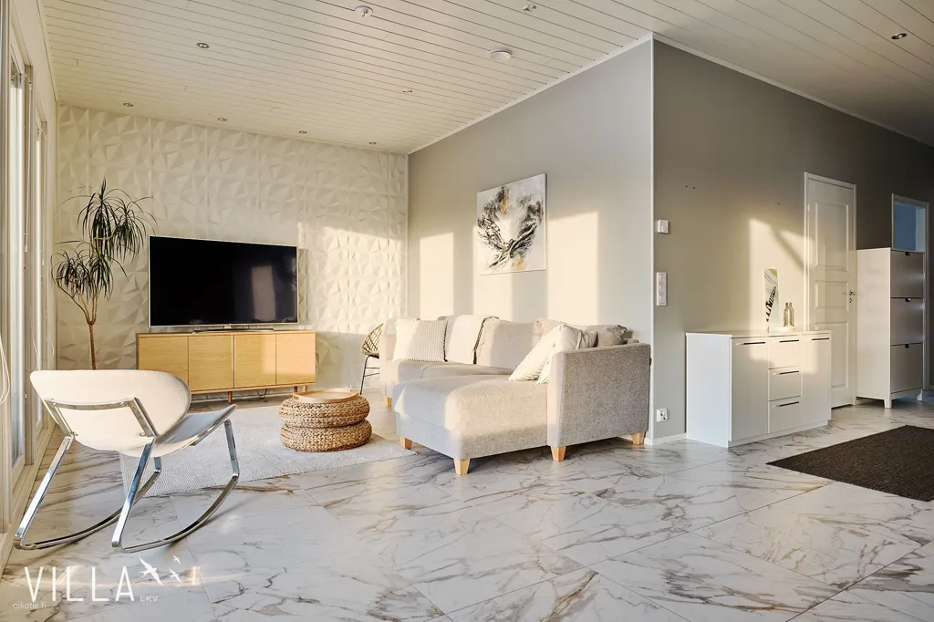 Elutuba - Bright Bungalow with Garden in Nokia