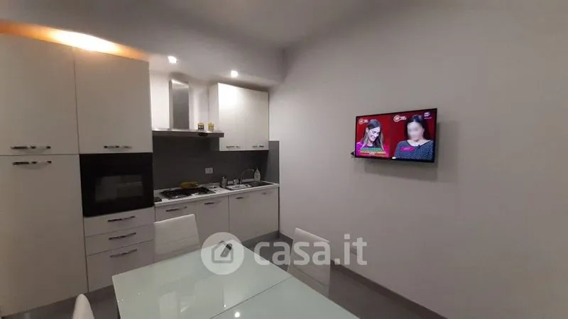 Cucina - Fully Furnished Flat with Private Courtyard in Terni