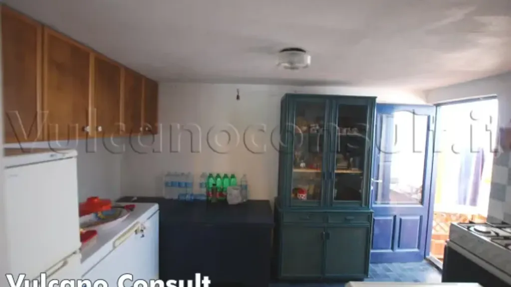 Cuisine - Traditional Eolian Villa with Sea View in Stromboli