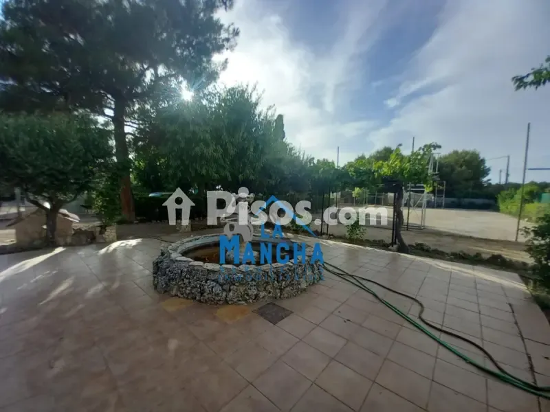 Bassein - Rustic House with Pool in Jaén Road Area