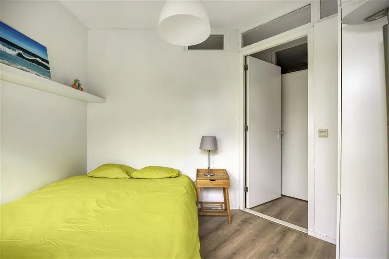 Bedrooms - 2-Bedroom Apartment with Balcony in Breda Centre