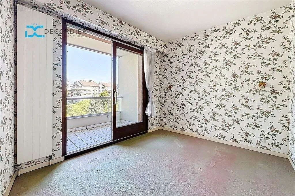 Pièces - Appartement Traversant avec Vue Lac à Thonon-les-Bains