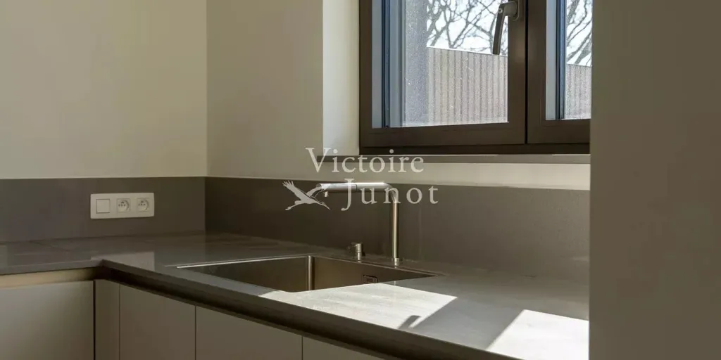 Cuisine - Appartement avec Terrasse et Jardin à Sterrebeek