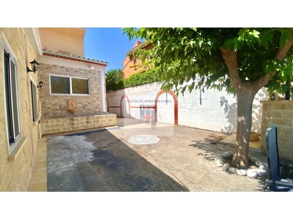Jardin - Luxury Semidetached House with Views in Cocentaina