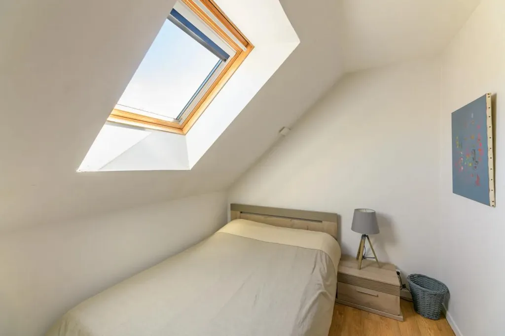 Chambres - Maison de 9 Pièces avec Jardin et Piscine à Bourgueil