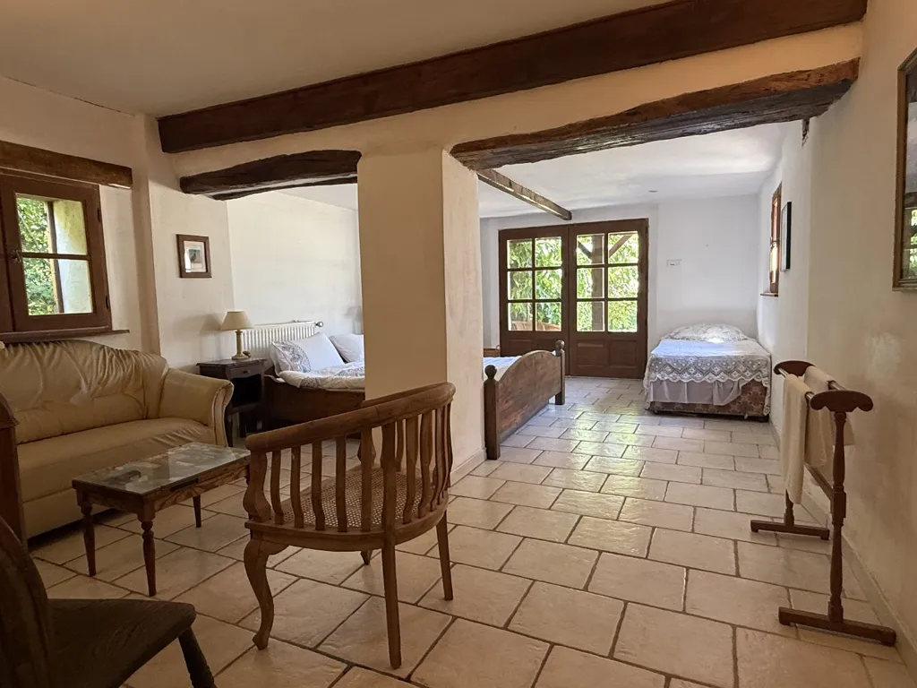 Elutuba - Country House with Pool in Gers Countryside
