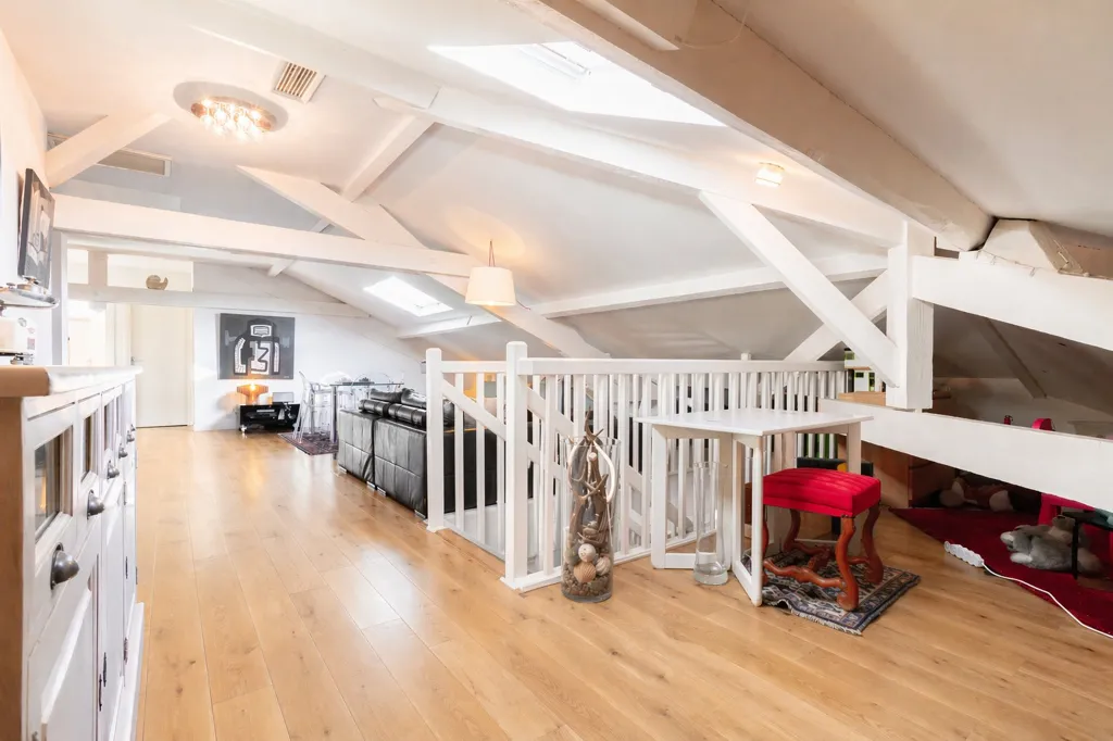Pièces - Appartement de Luxe Art Déco à Toulouse