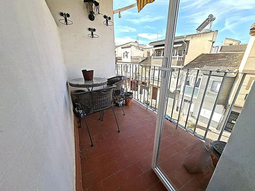 Balcon - Apartment with Balcony and Terrace in Cúllar Vega