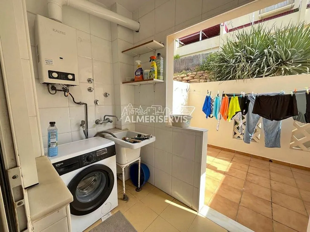 Buanderie - Renovated Townhouse with Golf View in Almerimar