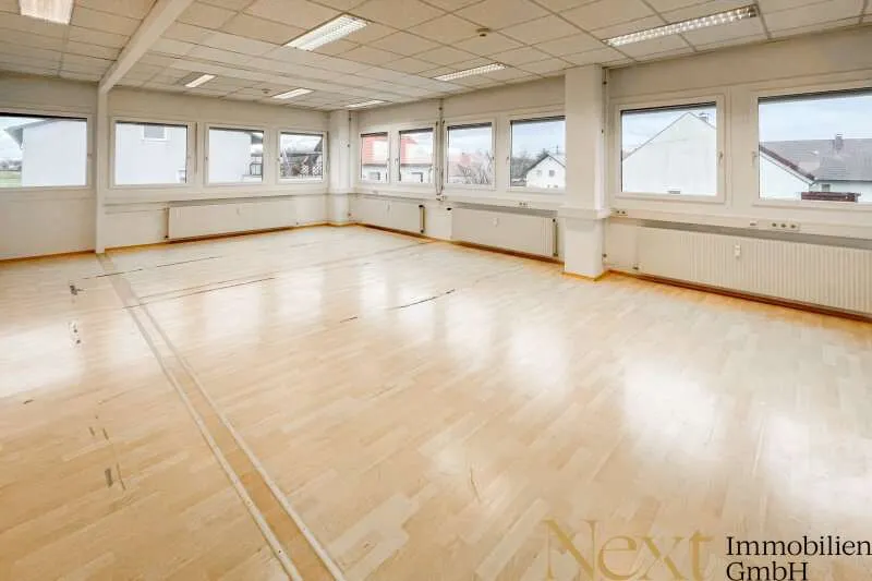 Pièces - Office Space with Storage in Traun