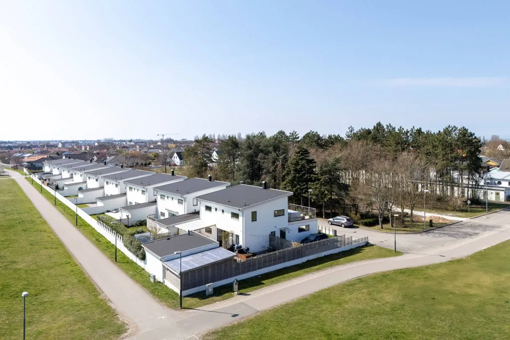 Vue aérienne - Modernist Villa with Park View in Bunkeflostrand