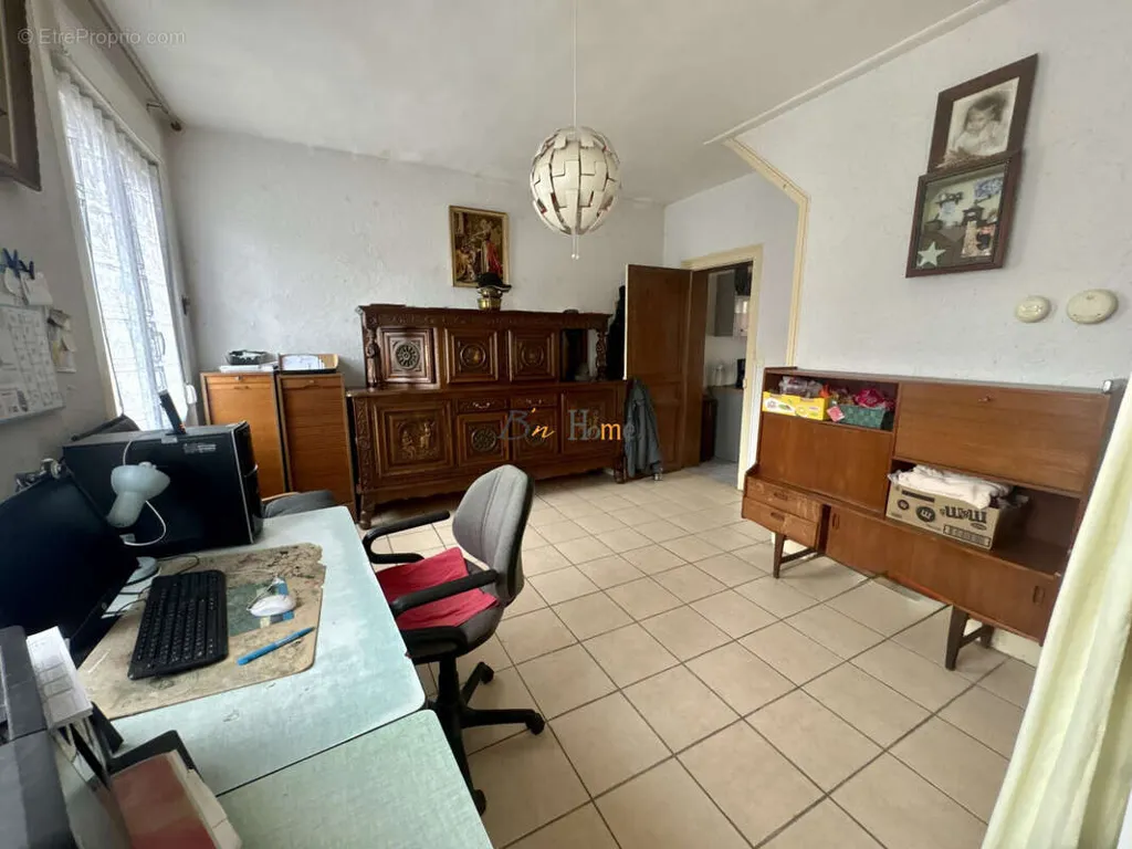 Bureau - Corps de Ferme avec Jardin à Bertincourt