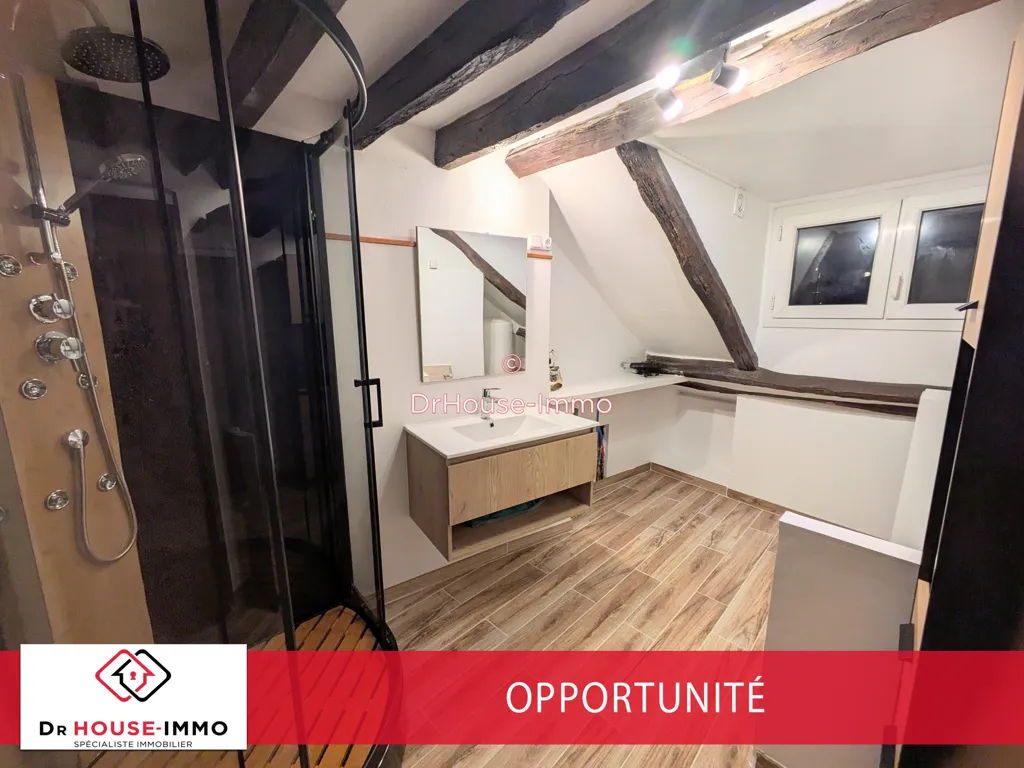 Salles de bain - Appartement Rénové avec Parking à Vernouillet