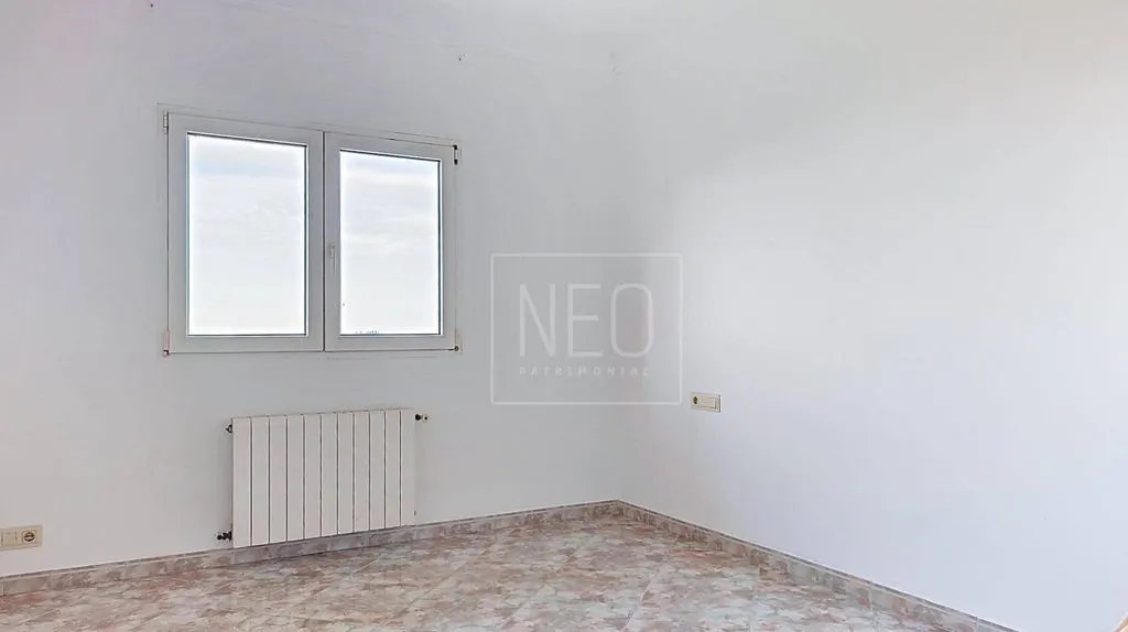 Toad - Luxury Apartment with Pool in Sidi Urbanization, Valencia