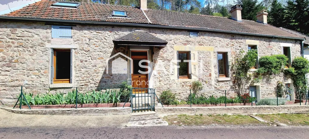 Esterno - Stone House with Atypical Garden in Avallon