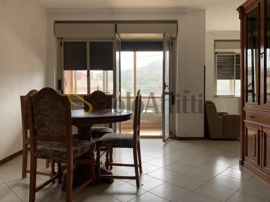 Söögituba - Furnished Flat with Balcony in Catanzaro