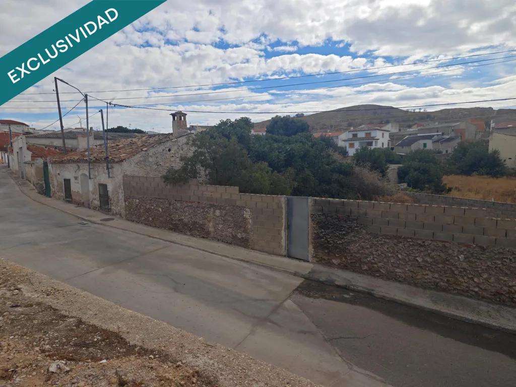 Extérieur - House for Renovation with Large Plot in Villalba del Rey