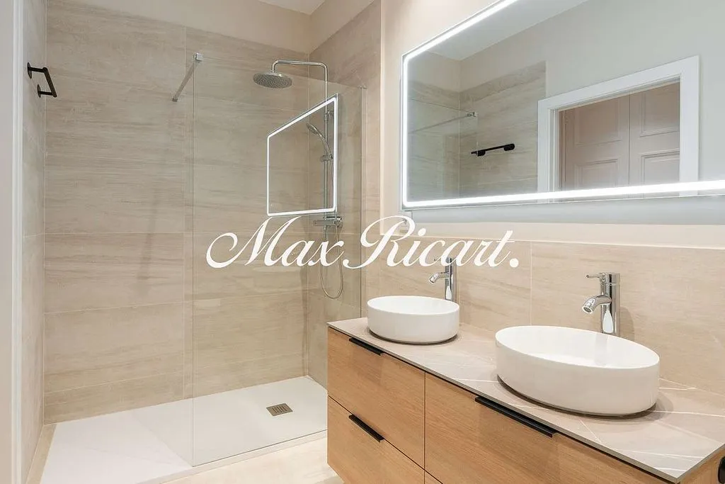 Salles de bain - Apartment with Balcony in La Dreta de l'Eixample