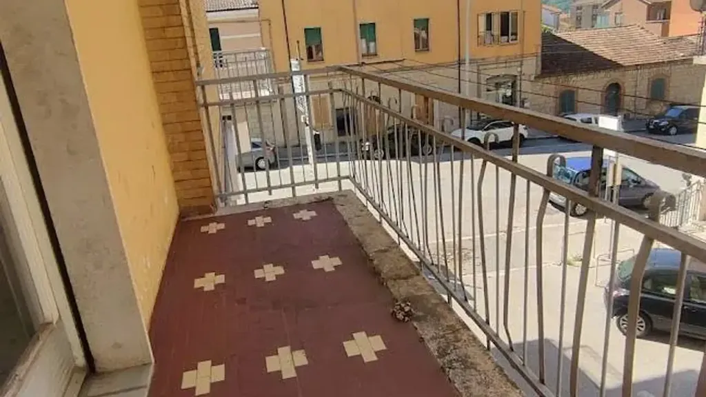 Rõdu - Apartment with Terrace in Campobasso