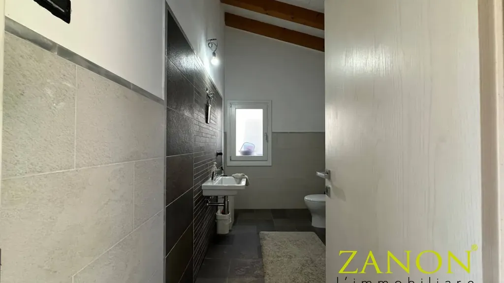 Bagni - Modern House with Garden in Codroipo