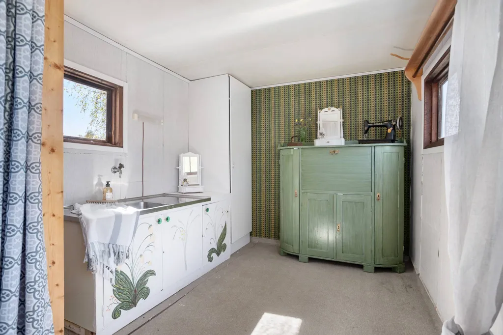 Salles de bain - Villa with Water View in Näset
