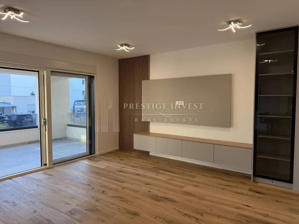 Elutuba - Penthouse with Sea View in Sukošan
