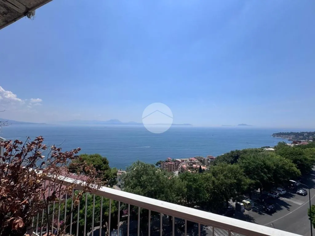 Balcon - Penthouse with Sea View in Naples