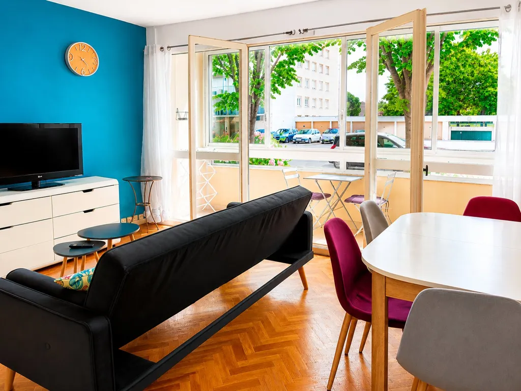 Séjour - Appartement T2 avec Loggia et Parking à Grand Large