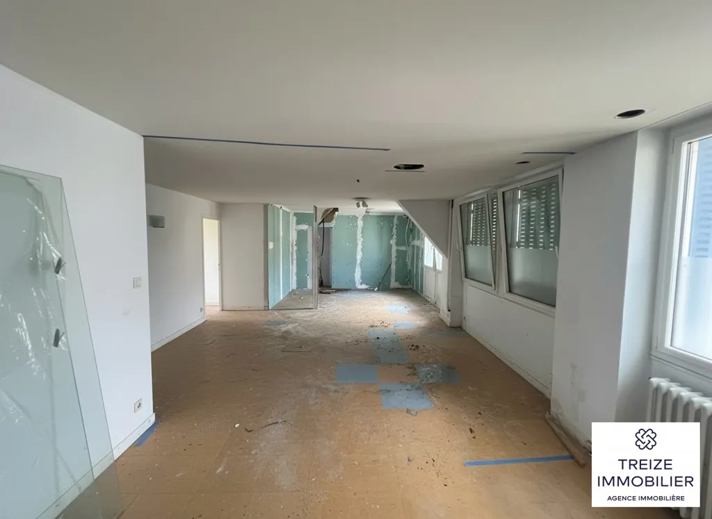 Elutuba - Renovation Project in Auray Centre
