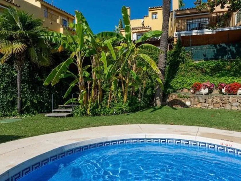 Piscina - Charming Adosado with Pool in Marbella Centre