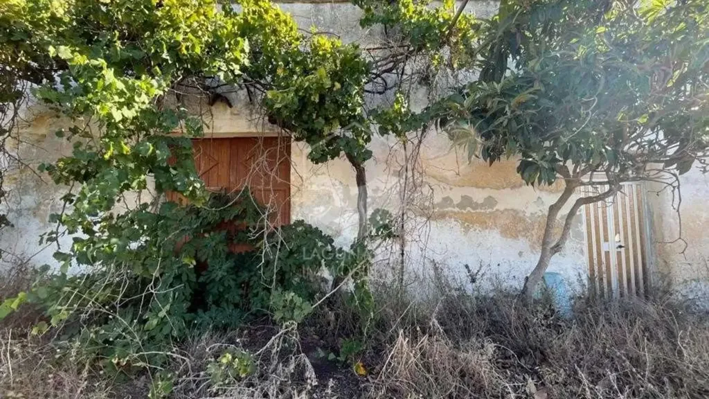 Välivaade - Rustic Cottage with Sea View in Marsala