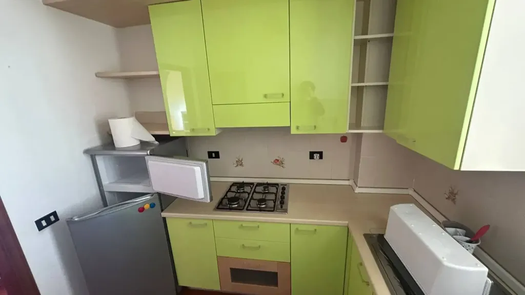 Cucina - Spacious Apartment with Balcony in Pontedera Centre