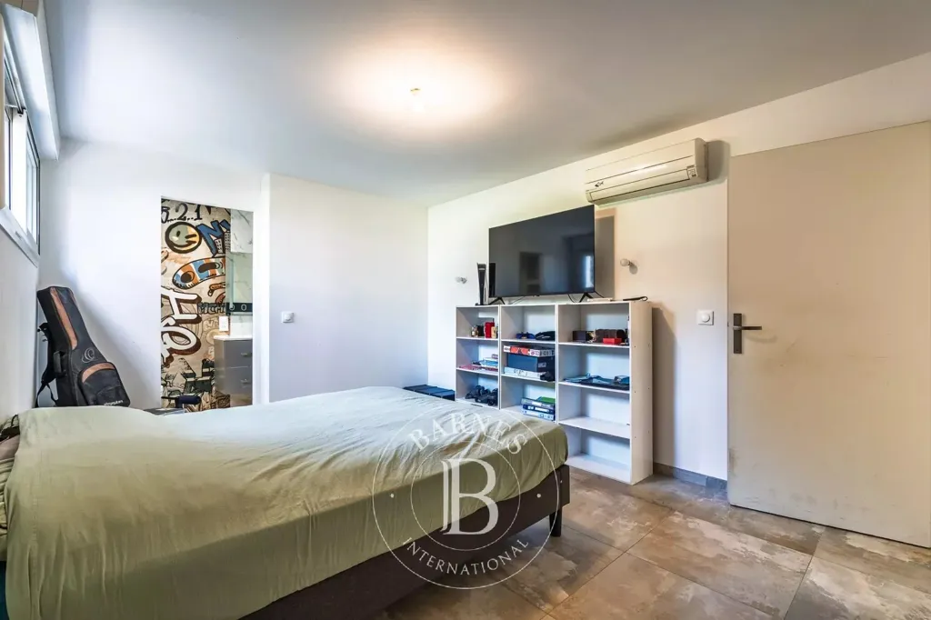 Chambres - Villa avec Vue Montagnes et Piscine à Lumio