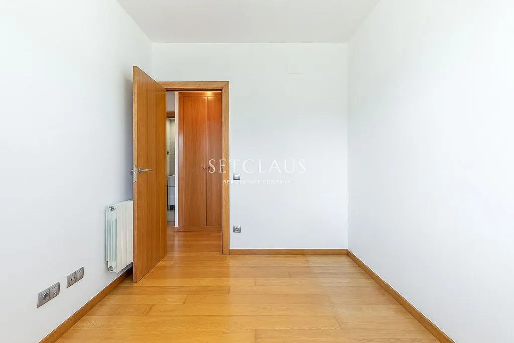 hallway_entrance