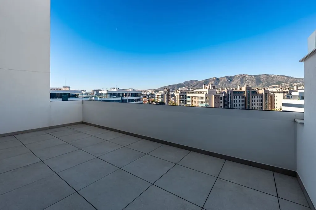 Rõdu - Beachfront Penthouse with Sea Views in Torremolinos