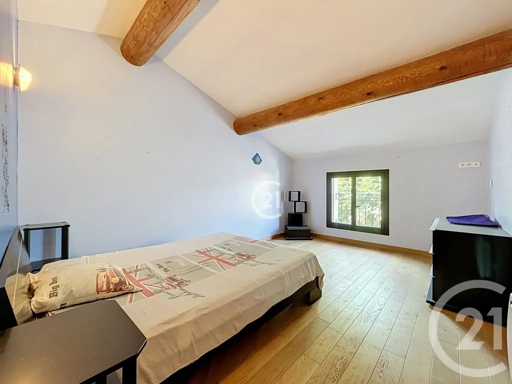 Magamistoad - Character House with Potential in Eyragues Centre