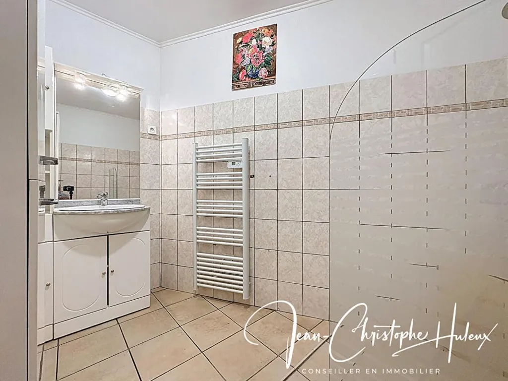 Vannitoad - Charming Bungalow with Garden in Saint Baudile